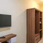 Oyo 2178 Merthan House